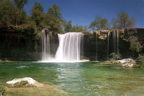 como llegar cascada de pedrosa de tobalina|Cascada Pedrosa de la Tobalina, aguas turquesas en Las。